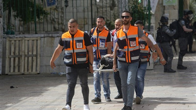 Feci patlama oldu: Çantanın içine gizlenmiş bomba infilak etti! Batı Kudüs'te otobüs durağına bırakılan çanta patladı 1 kişi hayatını kaybetti en az 14 kişi yaralandı