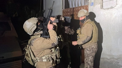 Mersin'de şafak operasyonu: Terörle mücadele için nefes bile aldırmayacaklar! 18 zanlı için operasyon başladı