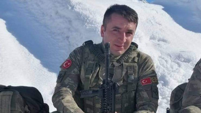 Uzman Çavuş, nöbet tutarken yıldırım düşmesiyle şehit oldu