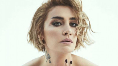 Şarkıcı Sıla, acı haberle yıkıldı