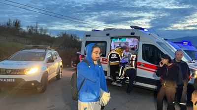 Bartın'da can pazarı yaşanıyor. Otobüs devrildi: Onlarca kişi yaralandı. Feci kazaya müdahale ediliyor!