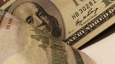 BDDK bankaların net döviz pozisyonunun öz kaynakları içindeki payını düşürme kararı aldı. Üst sınır yüzde 15 indirildi