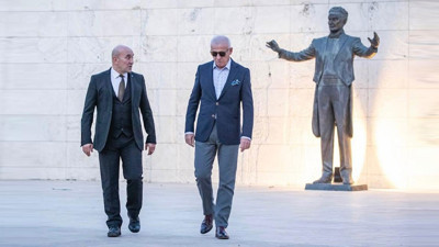 İzmir İktisat Kongresi'nin mirası ikiye mi bölündü? Gazeteci Ertuğrul Özkök yazdı: Soyer'le görüşeceğim gün Ankara'dan gelen telefon