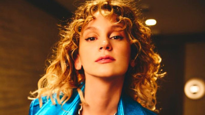 Farah Zeynep Abdullah'ın 'Adım Farah' mutsuzluğu