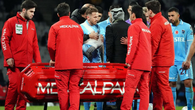 Fatih Karagümrük maçında sakatlanarak oyuna devam edemeyen ve sol köprücük kemiği kırılan Edin Visca ameliyat edildi