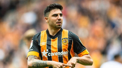 Hull City Teknik Direktörü Liam Rosenior, Ozan Tufan hakkında çıkan transfer söylentileri hakkında konuştu