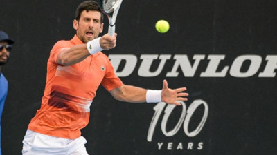 Djokovic şoke oldu: 2023'e yenilgiyle başladı. Avustralya Açık öncesi hazırlık turnuvasında yenildi