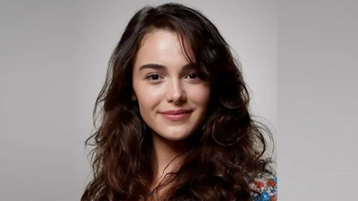 Hafsanur Sancaktutan intihar iddialarına açıklama yaptı: Tek söyleyeceğim, 22 yaşında ailesini, işini ve ailesini çok seven bir gencim! Böyle bir habere maruz kaldığım için üzgünüm