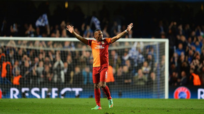 David Datro Fofana transferine Didier Drogba el atıyor. Chelsea ile birebir görüşecek