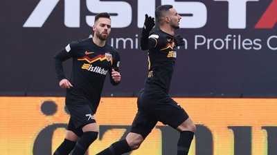 Kayserispor iki kez geriye düştüğü İstanbulspor deplasmanında üç puana uzandı
