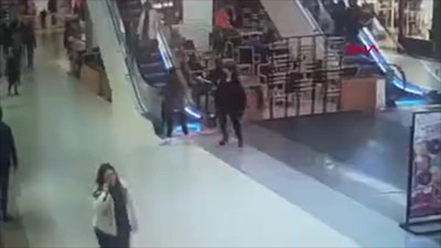 Şişli'deki yürüyen merdiven dehşetinin görüntüleri ortaya çıktı: Korkunç olay kamerada