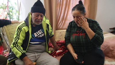 Hatay'da enkazdan 18 saat sonra kurtarılan baba, yine enkazdan çıkarılan ve hastaneye kaldırılan kızıyla 1 hafta sonra buluşabildi: Adana'da gözyaşları içinde kavuştular