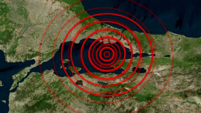 İstanbul depreminin hem tarihini hem de büyüklüğünü açıkladı. İstanbul'da deprem için zaman daralıyor. Kandilli Rasathanesi Deprem Araştırma Enstitüsü Müdürü Prof. Dr. Doğan Kalafat'tan kritik İstanbul depremi analizi