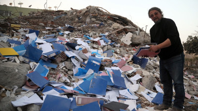 Dijital verilerin delil yeterliliği tartışmalı diyerek enkaz başında 'evrak' nöbeti tuttu