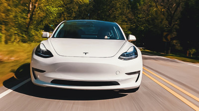 Tesla'dan ABD kararı! İki elektrikli araç modelinin fiyatlarında indirime gidildi