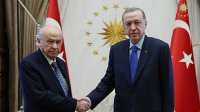 Cumhurbaşkanı Erdoğan ile MHP lideri Bahçeli Külliye'de görüştü