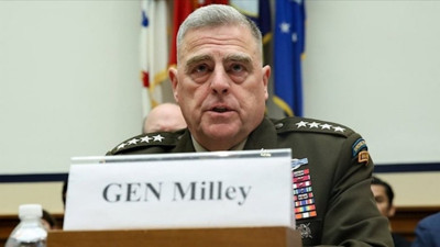 ABD’den İran'la tansiyonu yükseltecek açıklama: Birçok askeri seçenek geliştiriyoruz