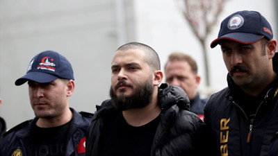 Arnavutluk'ta firari olarak yakalanmıştı. Kripto para borsası Thodex'in kurucusu Fatih Özer Türkiye'ye getirildi