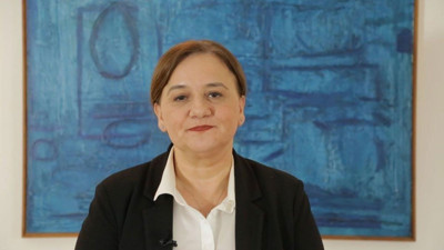 Çiğdem Toker'den tepki çeken seçim açıklaması. 'Demokrasi sadece sandıktan ibaret değildir' dedi sunucu 'sus' işareti yaptı