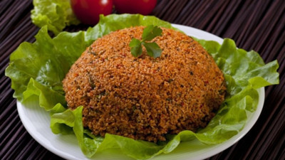 Tam kıvamında kısır tarifi. Tadına doyum olmayan kısır nasıl yapılır. Kısır malzemeleri neler?