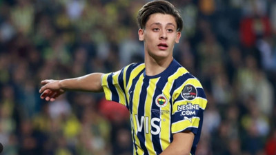 Arda Güler 6 yıllık sözleşmeye imza atıyor. Real Madrid özel uçak gönderdi: Arda Güler bugün İspanya'ya uçuyor