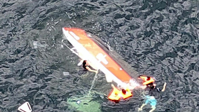 Tekirdağ'da tekne alabora oldu! 4 kişiyi, liman personeli kurtardı