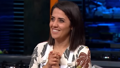 Azize Polat kimdir. MasterChef All Star 2023 Azize Polat kaç yaşında. Azize Polat nereli?