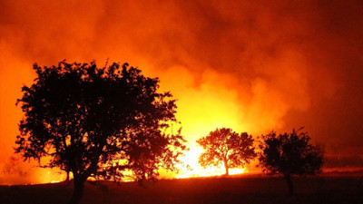 Küçük cehennem.  Çanakkale alevlere teslim oldu. İşte bölgeden gelen kareler