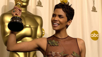 Roller değişti! Bu kez ünlü oyuncu Halle Berry, eski kocasına ayda 210 bin lira nafaka ödeyecek