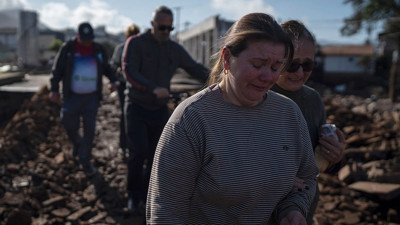 Sel felaketinin korkunç boyutu. 10'larca ölü. Brezilya'da can kaybı sayısı arttı. Feryatlar yükseldi
