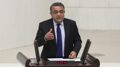 Sezgin Tanrıkulu programda söylediklerini ilk kez mi ifade ediyor? Meclis kürsüsünde bile dillendirdi Gazeteci Fuat Uğur'dan Sezgin Tanrıkulu çıkışı: Küfür mü edeyim adama, bunu mu istiyorsunuz?