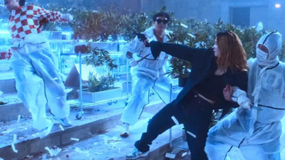 Netflix Kore'den yine izleyiciyi büyüleyen yapım! Netflix izleyicileri yeni Kore filmini yere göğe sığdıramadı