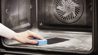 Fırında kurumuş yağ ve yanık lekelerinden eser kalmayacak: İki malzemeyle fırınınız tertemiz olacak