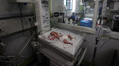 Gazzeli hamile kadın İsrail saldırısında ölmüştü. Karnındaki bebeği doktorlar kurtardı