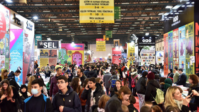 İstanbul Kitap Fuarı 40. kez kapılarını açıyor. İki binin üzerinde yazar imza günü düzenleyecek: 376 kültür etkinliğine ev sahipliği yapacak: İstanbul Kitap Fuarı ne zaman başlıyor?