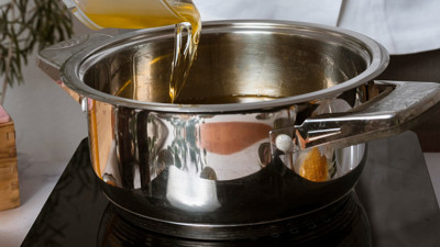 Çelik tencere ve tava kullananlar dikkat: Bu yemekleri sakın çelik tencerede pişirmeyin