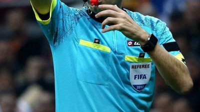 Süper Lig'de hakemler maçlara çıkmama kararı aldı. Maçlara hakem ataması yapılmayacak. 6. hafta erteleniyor