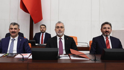 Meclis'te Bakan Işıkhan'dan asgari ücret açıklaması: Herkesin mutabık kaldığı seviyede olmasını ümit ediyoruz
