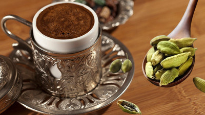 Türk kahvesine 1 tane ekleyin mucizeye tanık olun: Faydalarını duyunca fincan fincan tüketmek isteyeceksiniz