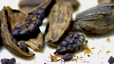 Faydalarını duyan koşa koşa soluğu aktarda alıyor: Tüketmeyen bin pişman olacak. Adeta küçük şifa deposu