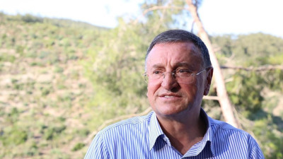 Yıkılmış Hatay'da renk sözü... CHP'nin yeniden aday gösterdiği Lütfü Savaş'tan ilk açıklama: Yaşadığımız tüm acılara rağmen... Lütfü Savaş kimdir?