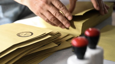 Türkiye'de elektronik seçim için ilk adım: Dünyadaki örnekler incelenecek, bilgisayar ve yazılım altyapısı oluşturulacak