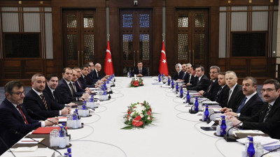 Ekonomi Koordinasyon Kurulu'ndan flaş açıklamalar! Kredi kartı ve banka kartlarında ödeme yöntemi değişiyor!