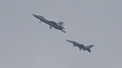 Türk havacılığında tarihi gün! Milli Muharip Uçak KAAN ilk uçuşunu gerçekleştirdi