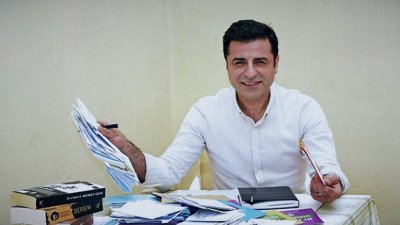Selahattin Demirtaş'a Tahliye Kararı mı Geliyor? Rasim Ozan Kütahyalı Duyurdu