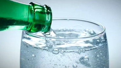 Evde maden suyu olan hemen denesin: Maden suyu ile yapabileceğiniz 10 şey. Bu yemeklere girdiğinde resmen lezzet şöleni oluyor