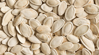 Kabak çekirdeğini kabuğuyla yiyin o dertten kurtulun: Meğer tam bir şifa deposuymuş. Kabak çekirdeğini kabuğuyla yemek neye iyi gelir?
