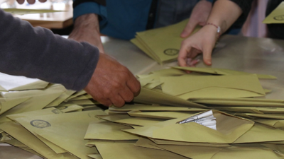 Oylar sayılmadan çöpe atıldı iddiası: Muhtar seçilemedi, soruşturma başlatıldı