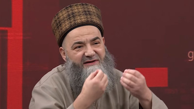 'Cübbeli Ahmet Hoca' olarak Ahmet Mahmut Ünlü'den seçimlerde 'muhalefete oy vermek caiz değil' sözlerine yeni açıklama