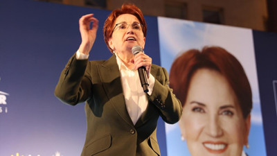Son Dakika... Meral Akşener'den bomba karar. Akşener genel başkanlığa aday olmayacak. Meral Akşener siyaseti bırakıyor mu?